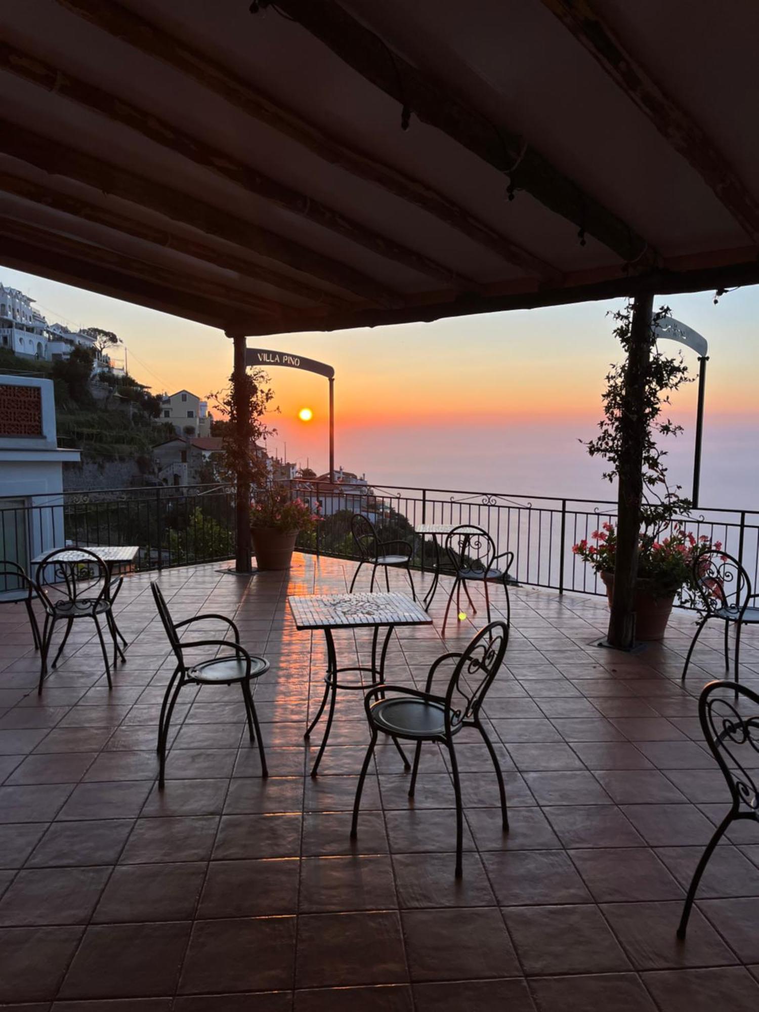 Villa Pino フローレ エクステリア 写真